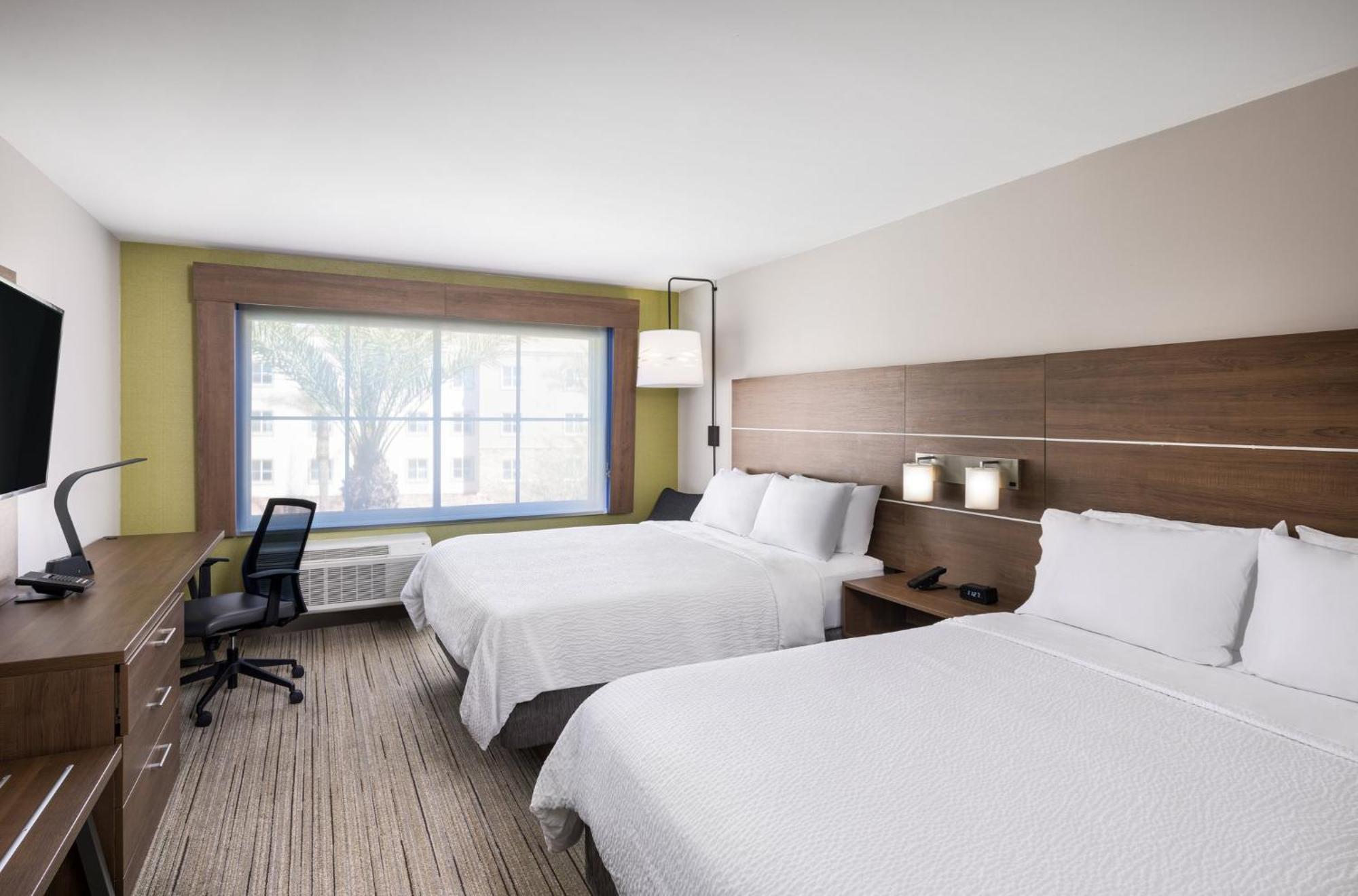 Holiday Inn Express & Suites - Gilbert - East Mesa By Ihg Exterior photo
