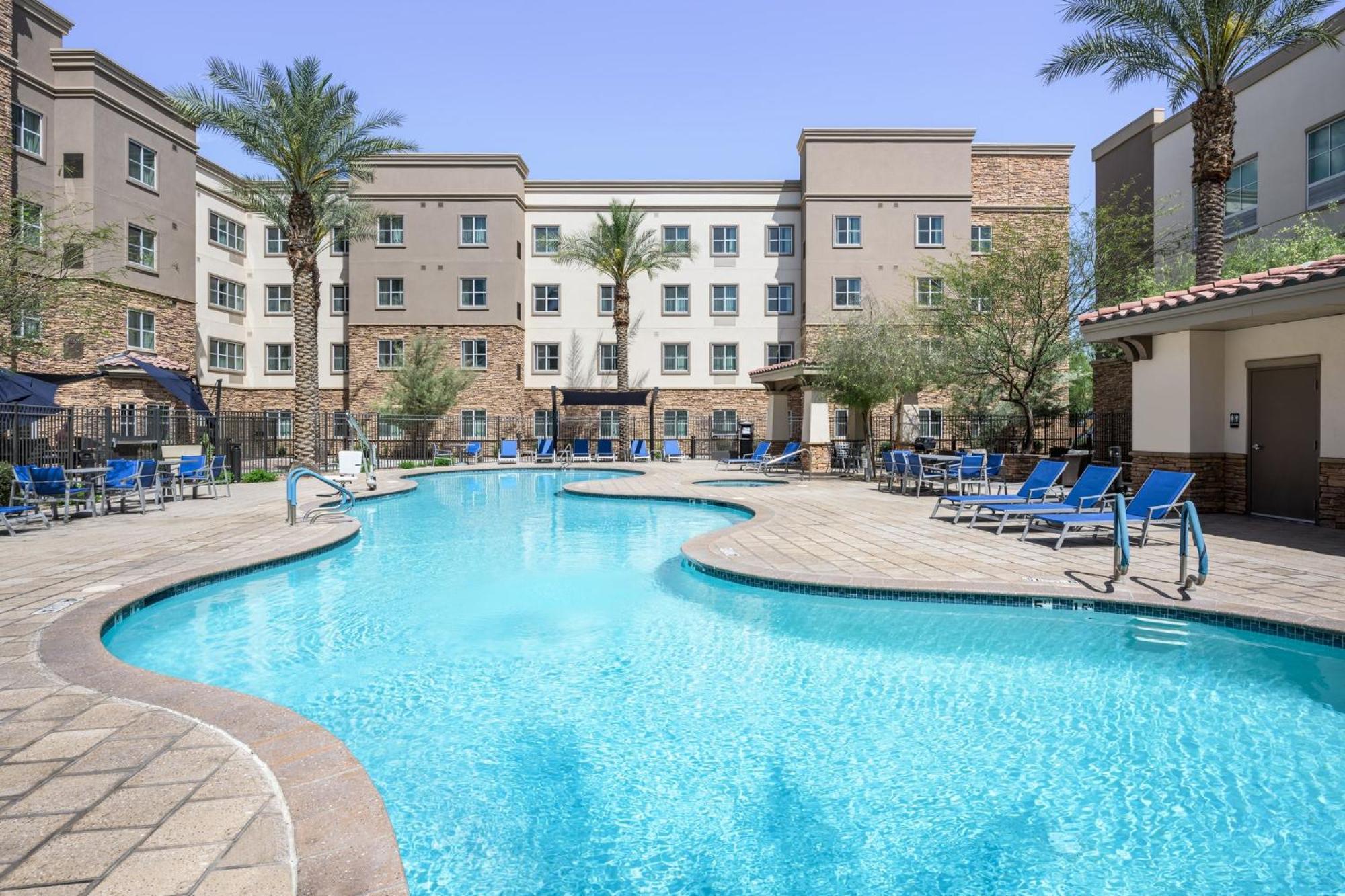 Holiday Inn Express & Suites - Gilbert - East Mesa By Ihg Exterior photo